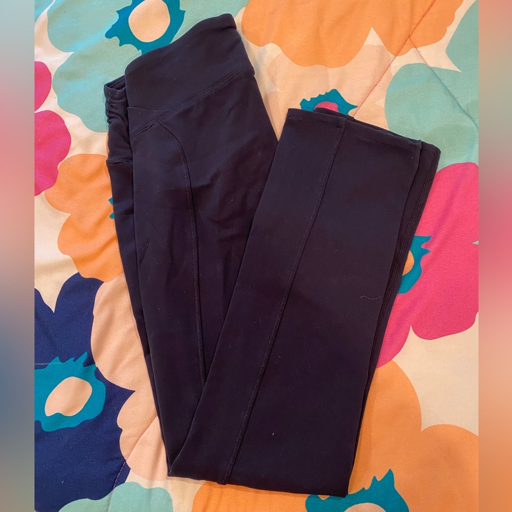 Lululemon leggings size 4